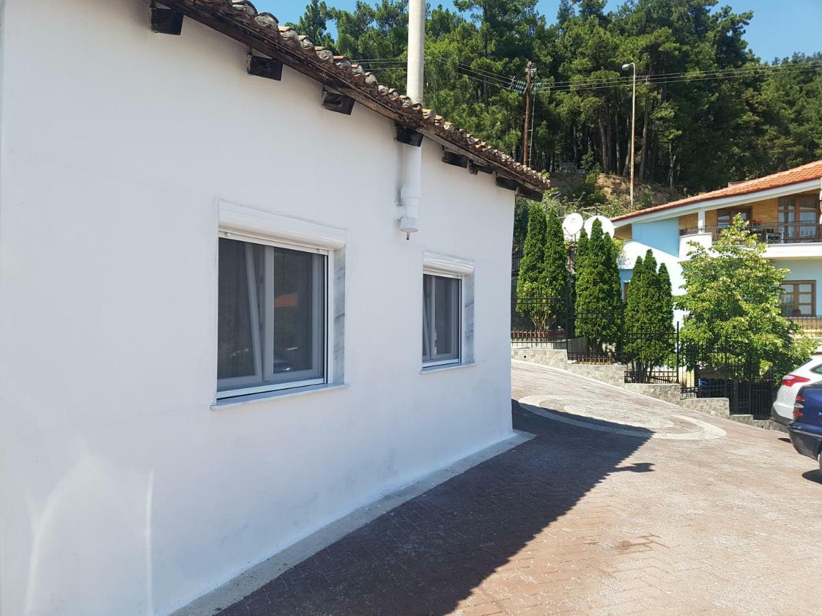 Safe And Cozy Studio In Xanthi! Екстер'єр фото